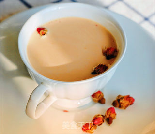 玫瑰奶茶的做法步骤:6