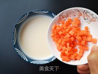 牛奶胡萝卜蛋羹的做法步骤:4