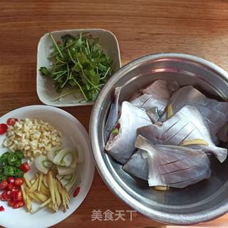辣烧小鲳鱼的做法步骤:3