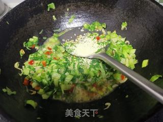 剁椒虾皮小白菜的做法步骤：9