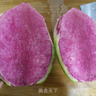 糖醋心灵美萝卜的做法步骤：1