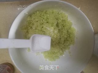 沙拉酱卷心菜饼的做法步骤:4