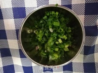 午餐肉花卷的做法步骤：3