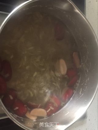 红糖姜枣水的做法步骤：3