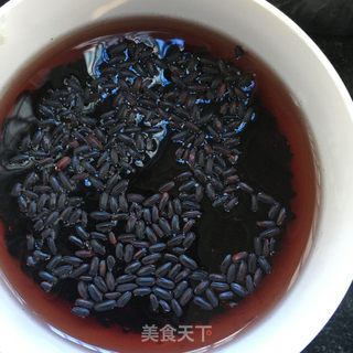 红枣双米粥的做法步骤：2