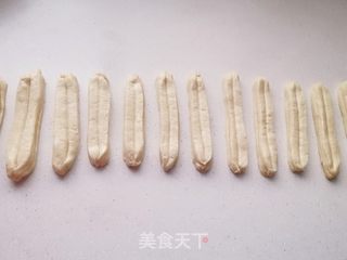 国宴小油条的做法步骤：11