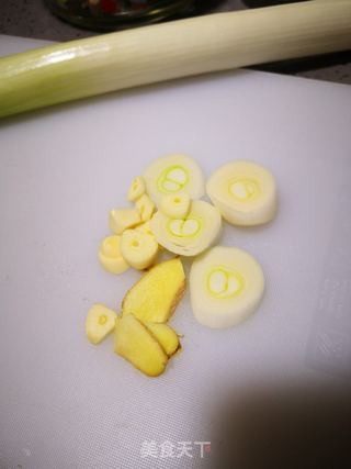 ＃快手营养餐＃排骨焖饭的做法步骤：4
