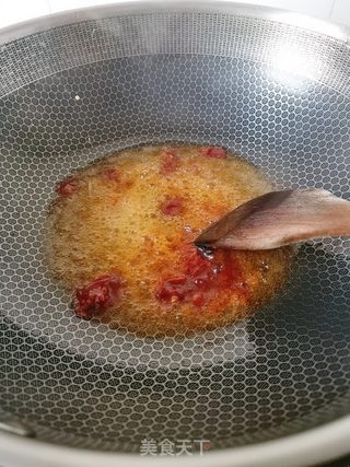 回锅肉的做法步骤：6