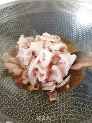 回锅肉的做法步骤:7