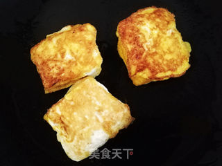 蓝莓西多士的做法步骤：7