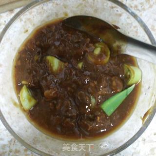 菠菜沾酱的做法步骤：1