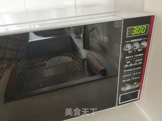 五香花生米的做法步骤:4