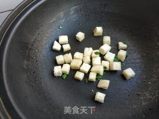 炒金银馒头的做法步骤:6