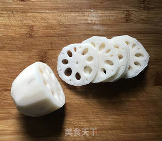 荷塘小炒的做法步骤:2