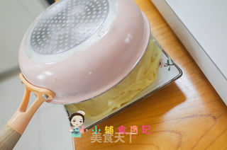 南瓜麦片可丽饼的做法步骤:13