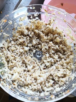 白菜鸡蛋胡萝卜香菇蒸饺的做法步骤:6
