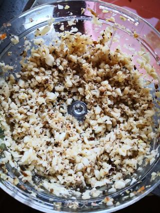 白菜鸡蛋胡萝卜香菇蒸饺的做法步骤:7