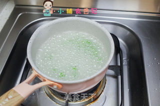 10个月以上三文鱼软烂饭的做法步骤:6