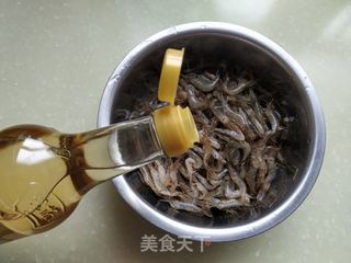 辣炒小河虾的做法步骤:2