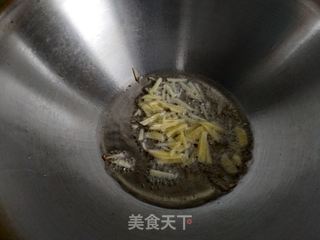 辣炒小河虾的做法步骤:4