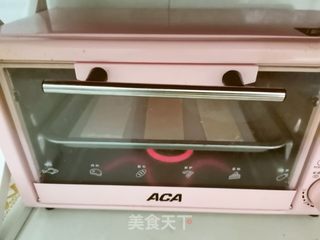 手抓饼草莓蛋糕的做法步骤:3