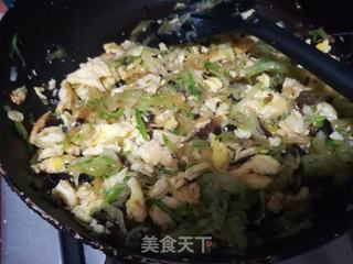 鹅蛋青萝卜馅饼的做法步骤:10