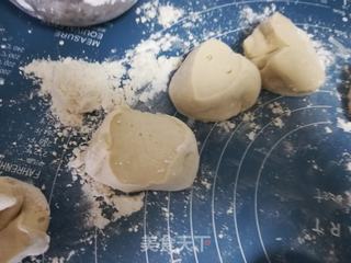 鹅蛋青萝卜馅饼的做法步骤:11