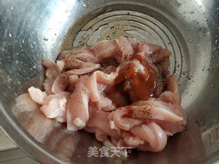 炸鸡柳的做法步骤:3
