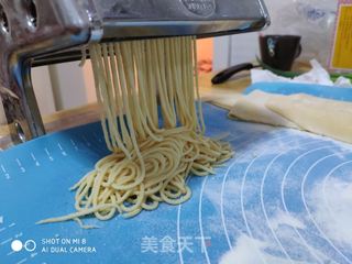 花样面食 鸡蛋面的做法步骤:14