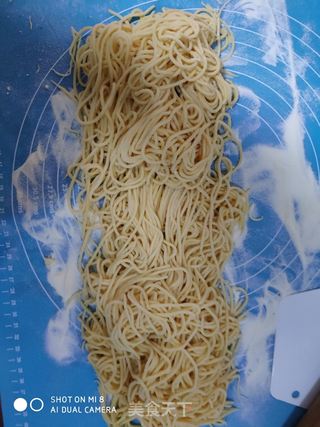 花样面食 鸡蛋面的做法步骤:15