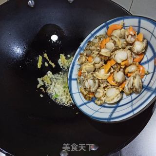 韭菜炒扇贝的做法步骤：4