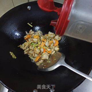 韭菜炒扇贝的做法步骤:5