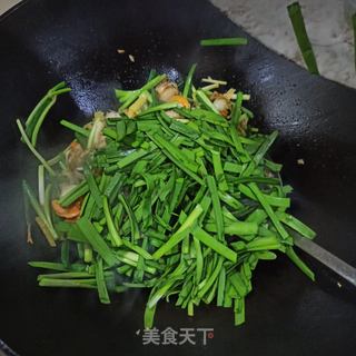 韭菜炒扇贝的做法步骤:7