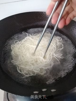 羊肉鲜面条的做法步骤:3