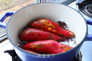 铁锅烤红薯的做法步骤:4