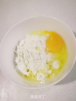 牛肉手擀鸡蛋面的做法步骤:2