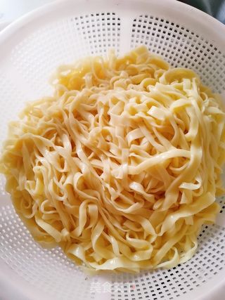 牛肉手擀鸡蛋面的做法步骤:11