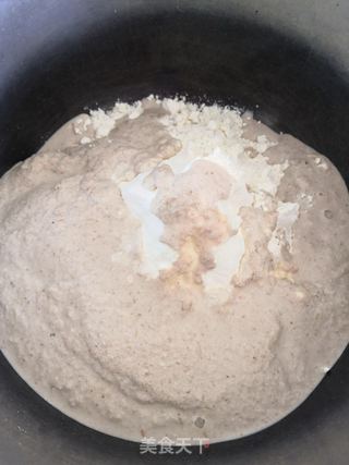 花生核桃渣红糖馅饼的做法步骤：3