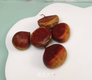 鸡肉栗子双米粥的做法步骤：2