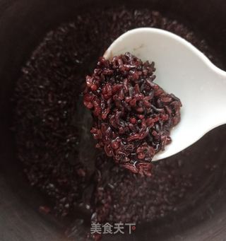 紫米牛奶羹的做法步骤：3
