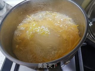 牛肉番茄沙司意大利面的做法步骤:4
