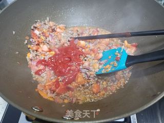 牛肉番茄沙司意大利面的做法步骤:12