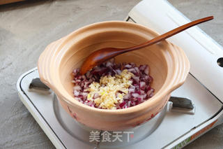 土锅菜系列--西班牙辣肠饭的做法步骤:3