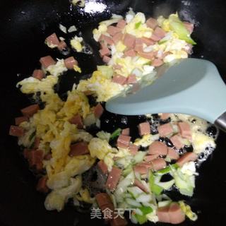 黑米蛋炒饭的做法步骤：3