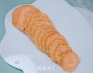 6-7月龄宝宝辅食红薯红枣泥的做法步骤：2