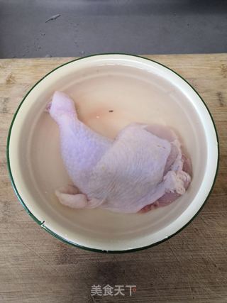 凉拌鸡的做法步骤：1