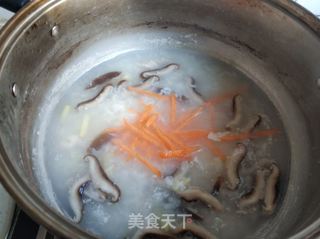 香菇鸡丝粥的做法步骤:10