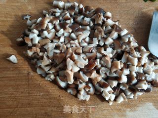 香菇鸡肉黄金饺的做法步骤:7