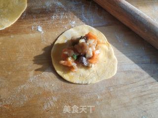香菇鸡肉黄金饺的做法步骤:20