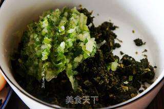 刺五加叶馅水饺的做法步骤:3
